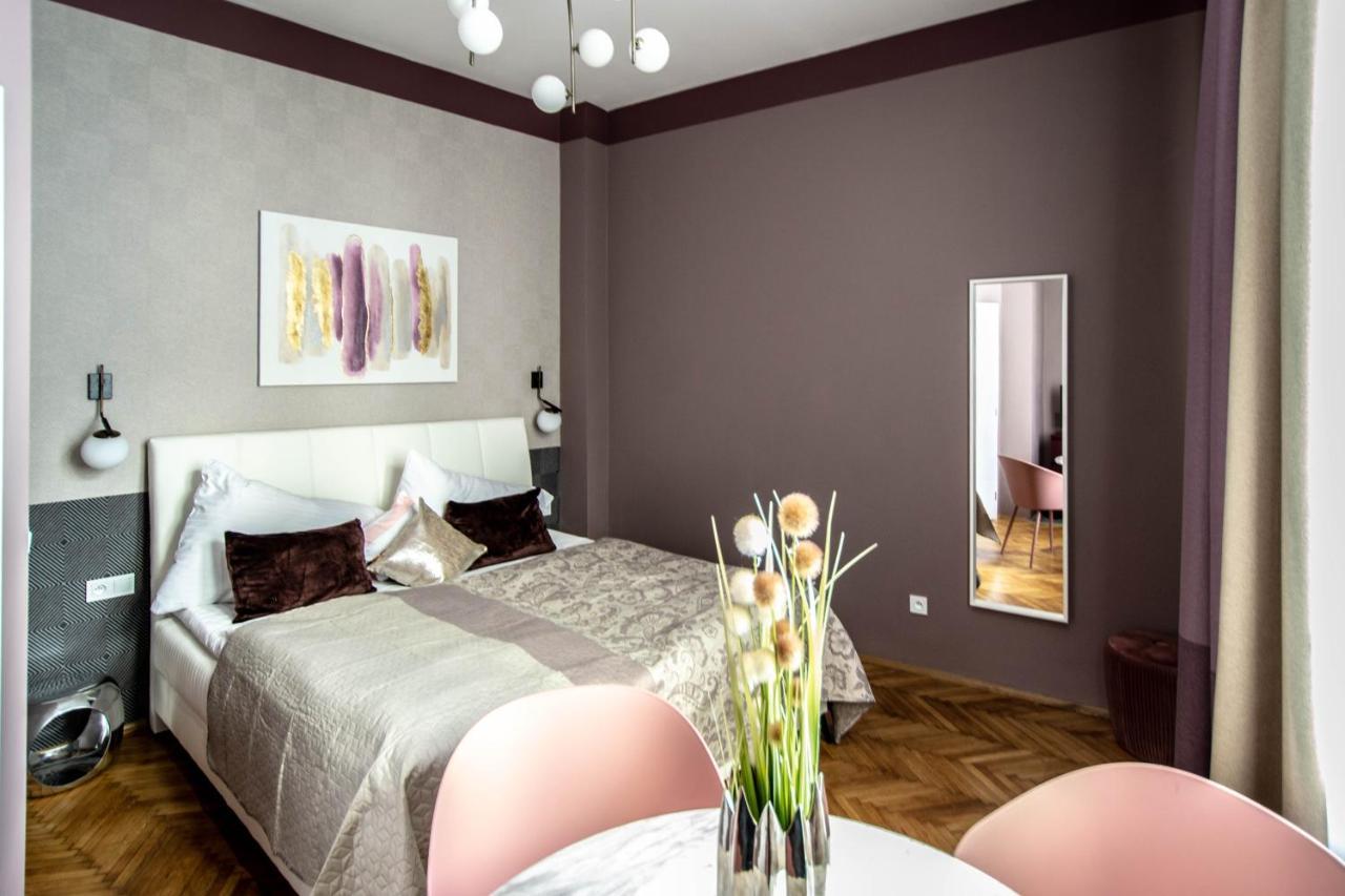 Colorful Day In Prague Design Apartments Kültér fotó